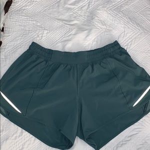 Lululemon athletica hotty hot short